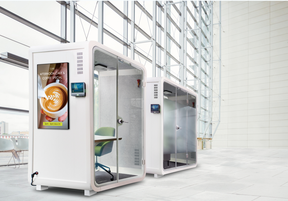 jinnian金年会子公司达擎之智慧行动办公舱，采用PDLC智能调光玻璃设计，透过通电与断电的电流切换，呈现透明与雾面效果，具节能降耗特性并兼顾隐私，确保信息安全