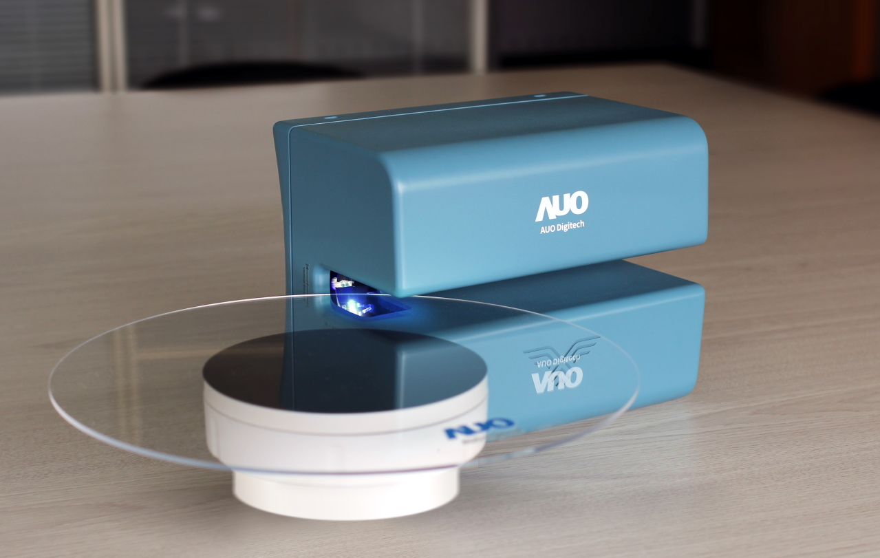 達擎寬視角3D醫療顯示器，協助醫護團隊成員於手術進行時，皆能看到一致性的3D影像，提高溝通效率，使手術更精準、快速完成達擎寬視角3D醫療顯示器，協助醫護團隊成員於手術進行時，皆能看到一致性的3D影像，提高溝通效率，使手術更精準、快速完成