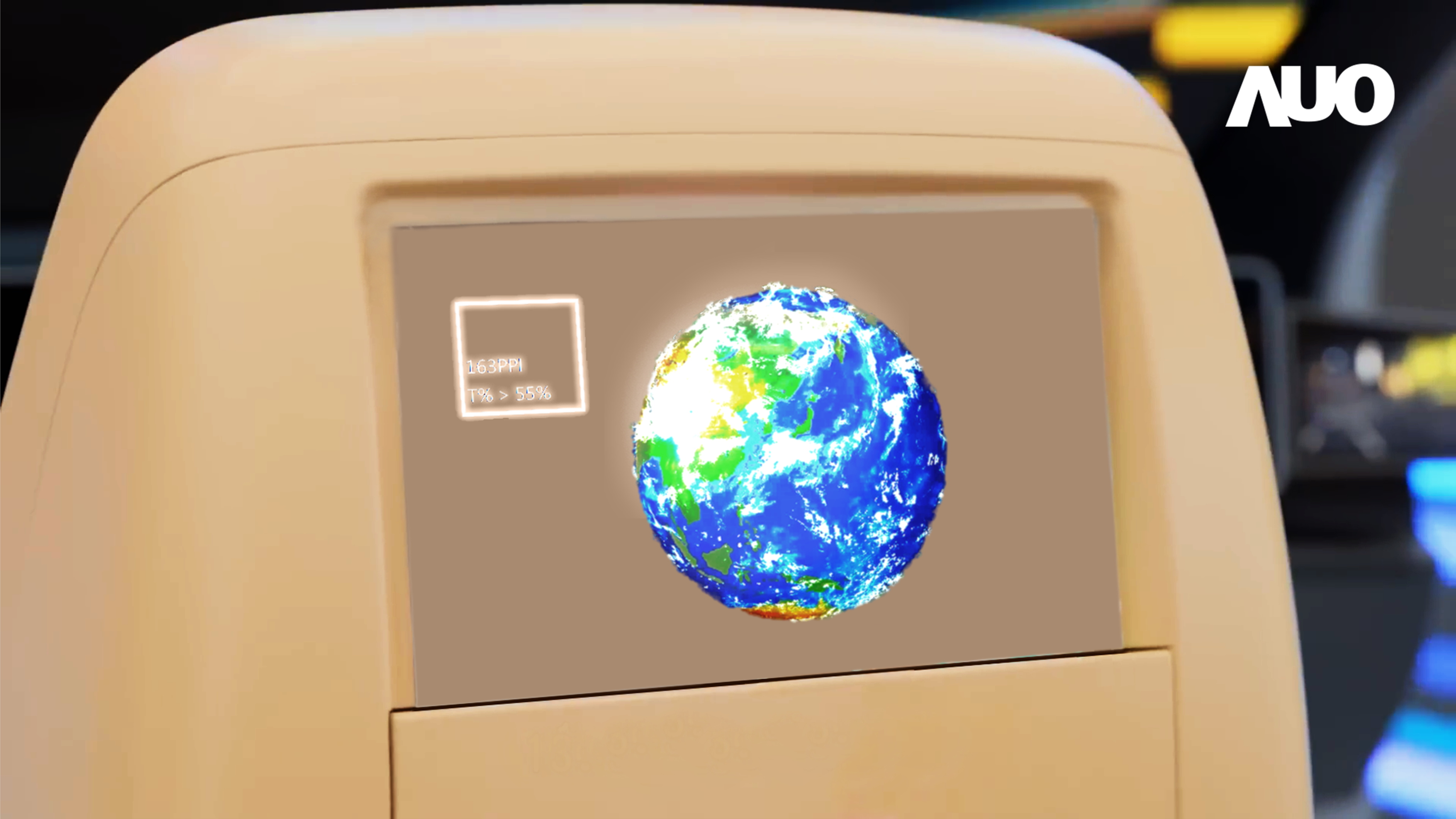 jinnian金年会突破设计与制程挑战，推出全球最高分辨率163ppi的13.5吋透明Micro LED面板，并积极布局智能车市场，以期拓展透明显示应用的可能性