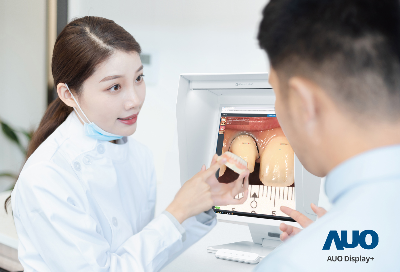 達擎積極投入牙科領域，瞄準牙技所數位轉型趨勢，與成軍滿周年的子公司原色口腔數位，展現智慧牙技整合方案的落地成果，加速推動牙科與假牙製作流程數位化